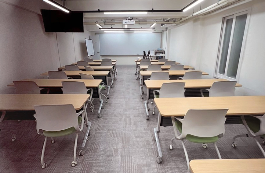 Classroom exclusively for Korean language institutes